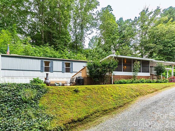 2nd image of 48 Melissa Ln