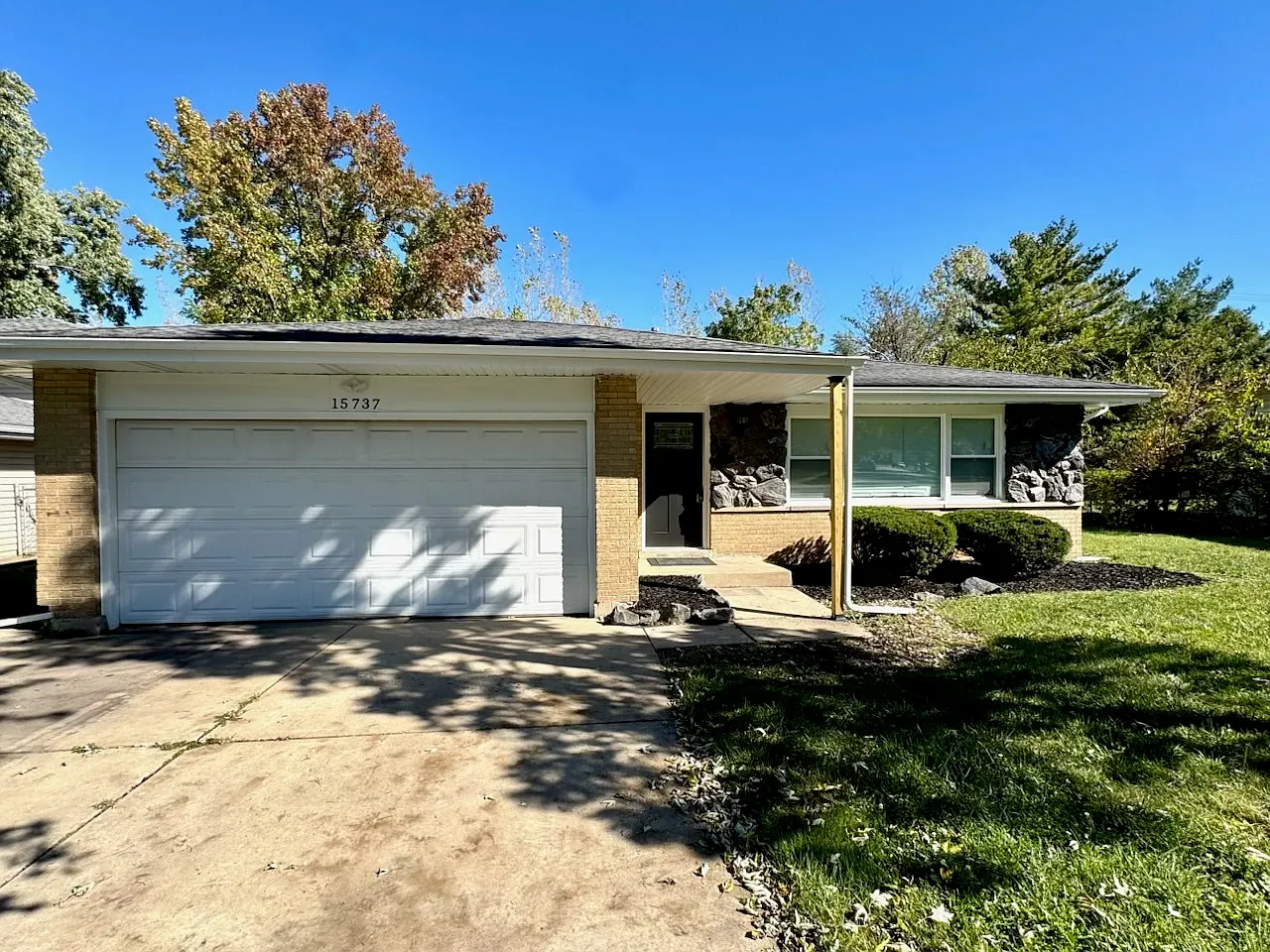 15737 Dante Dr photo 1