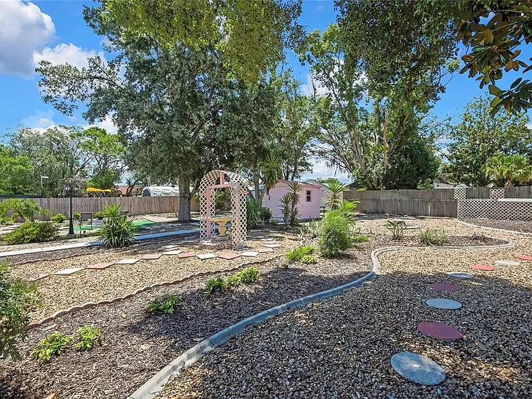 4628 Bayridge Ct — Photo 48