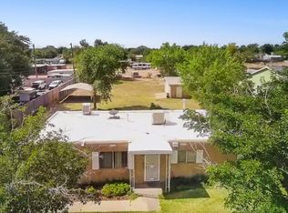 1704 Val Verde Dr SW, Albuquerque, NM 87105