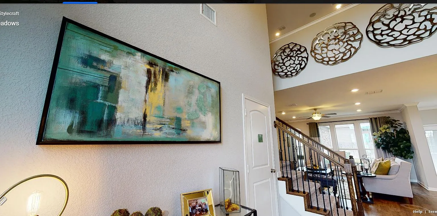 5 bed, 2.5 bath, 2800 sqft, $2,988 — Photo 3