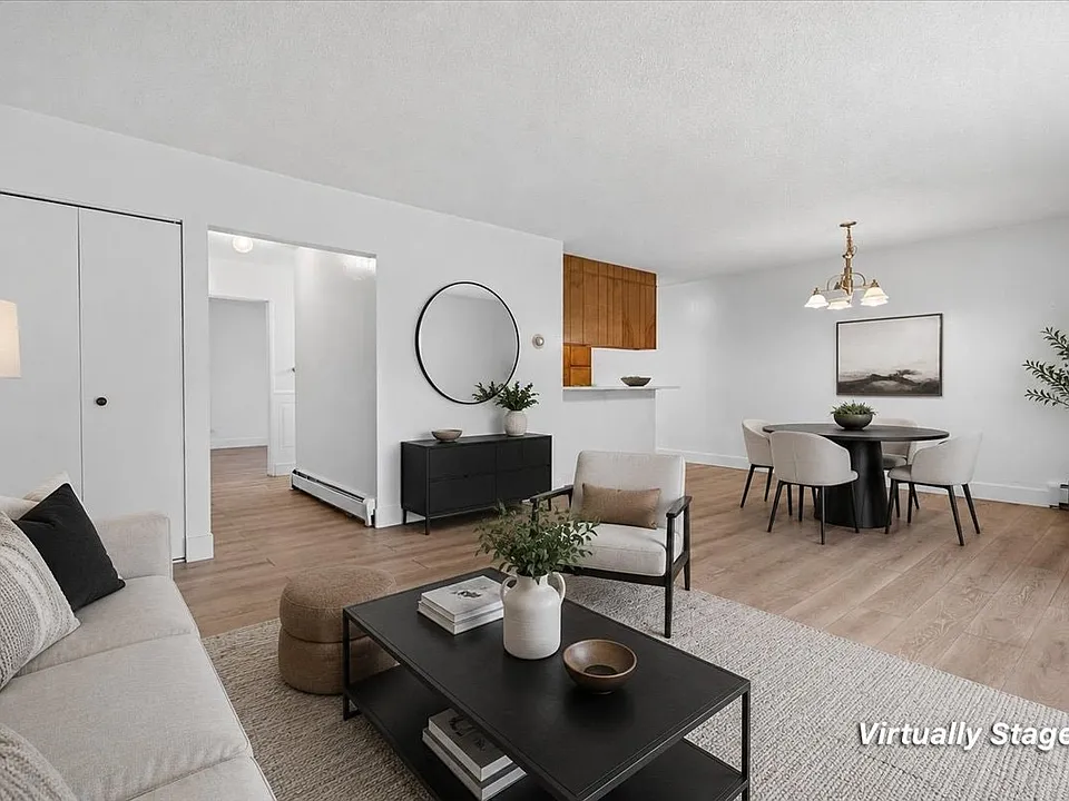 2150 S Vaughn Way #202