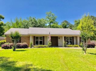 1708 Long Meadow Rd, Mobile, AL 36609