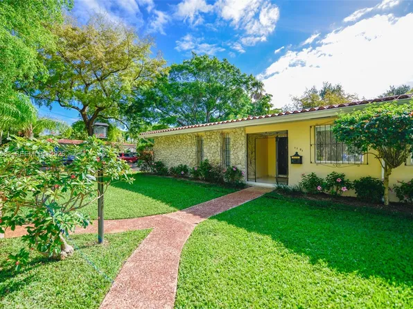 1101 Capri St, Coral Gables, FL 33134