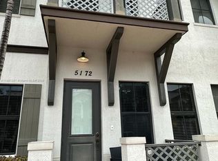 5172 NW 84th Ave, Doral, FL 33166