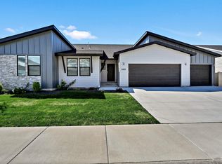 1401 W Riodosa Dr, Meridian, ID 83642