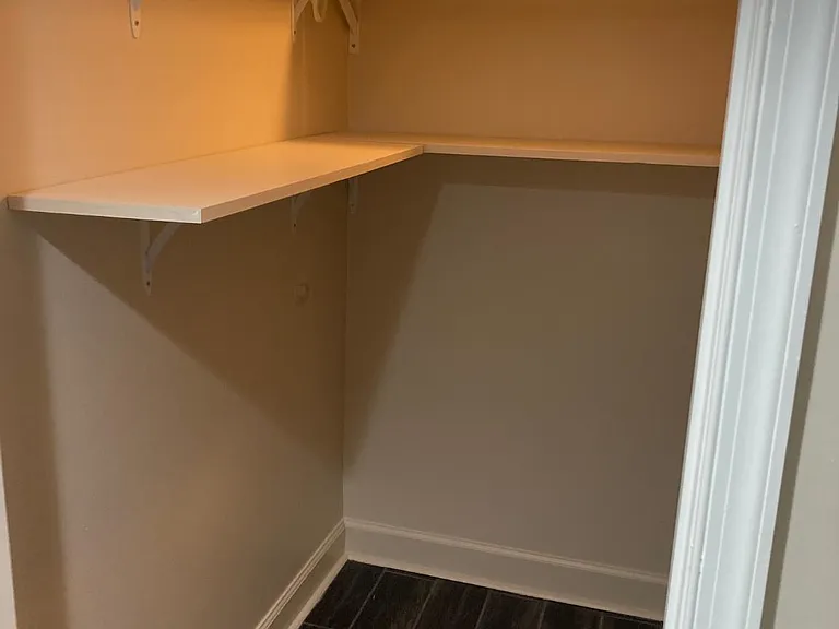 3027 Shannon Dr — Photo 47