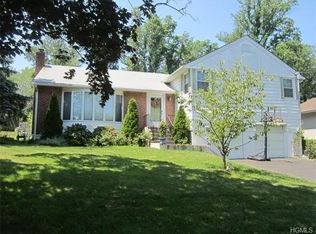 172 Hanson Ln, New Rochelle, NY 10804