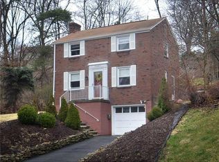 11527 Gardenia Dr, Pittsburgh, PA 15235