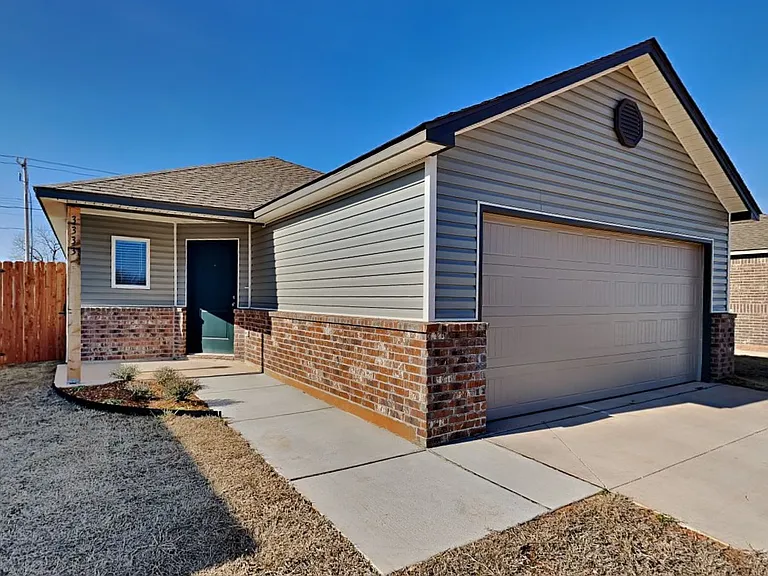 3333 Hondo Ter — Photo 4