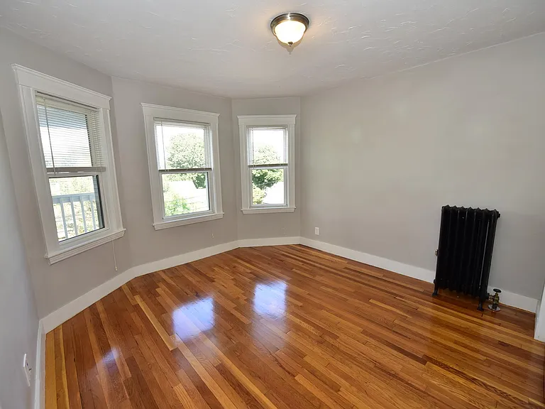 9 Bailey St #3 — Photo 23