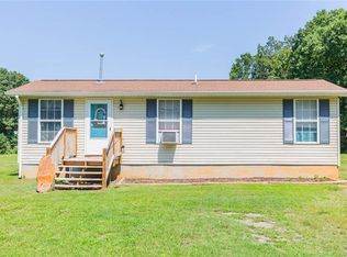 1315 Mica Rd, Mineral, VA 23117