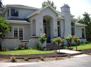 1015 Lamour Ln, Walnut Creek, CA 94596