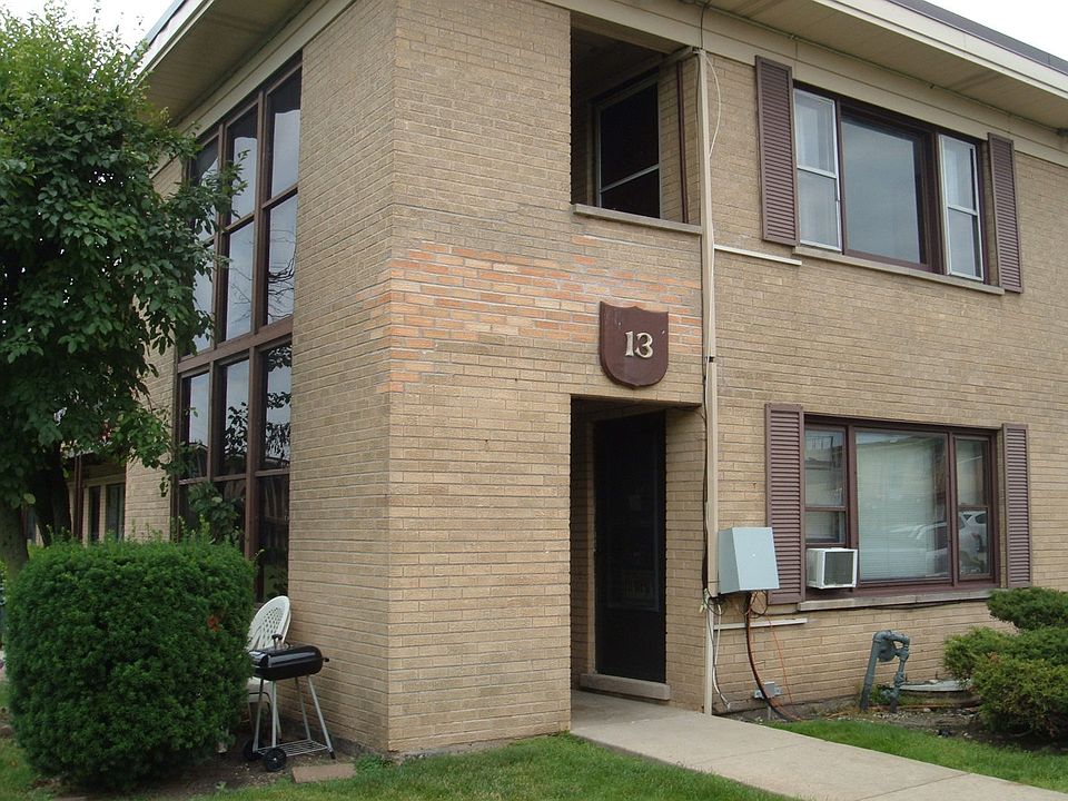 1st image of 13 King Arthur Ct APT 20