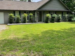 298 Deer View Dr, Smithville, TN 37166