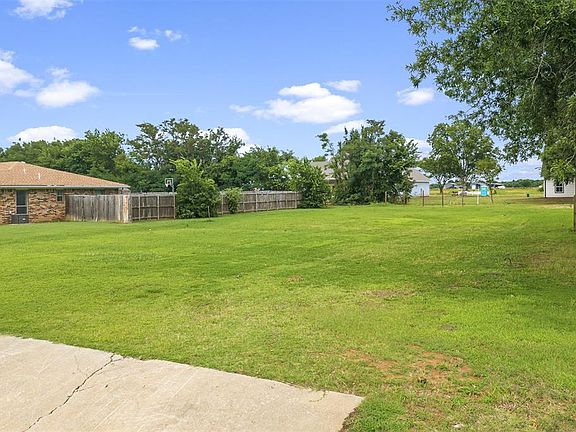 2nd image of 1331 Alvera Ln Lot 15