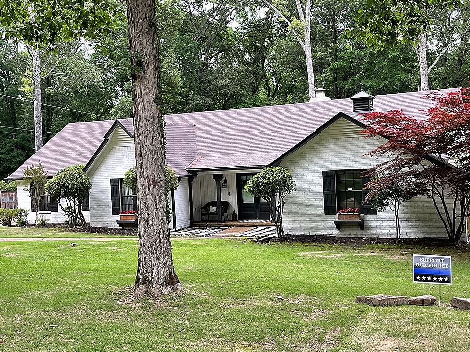 1st image of 2936 Country Place Dr E