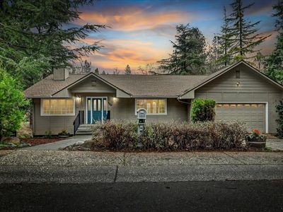 320 Rhode Island St, Grass Valley, CA, 95945