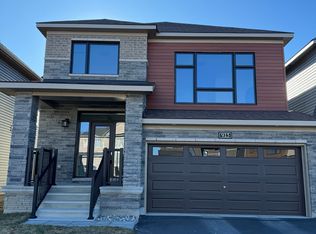 915 Lakeridge Dr, Ottawa, ON K4A5P3