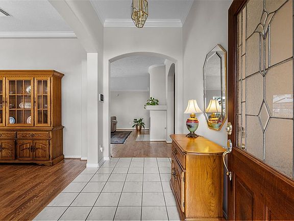 4th image of 2032 Lodge Crest Court
