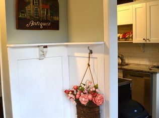 41 Mountain Laurel Ct #41, Cromwell, CT 06416