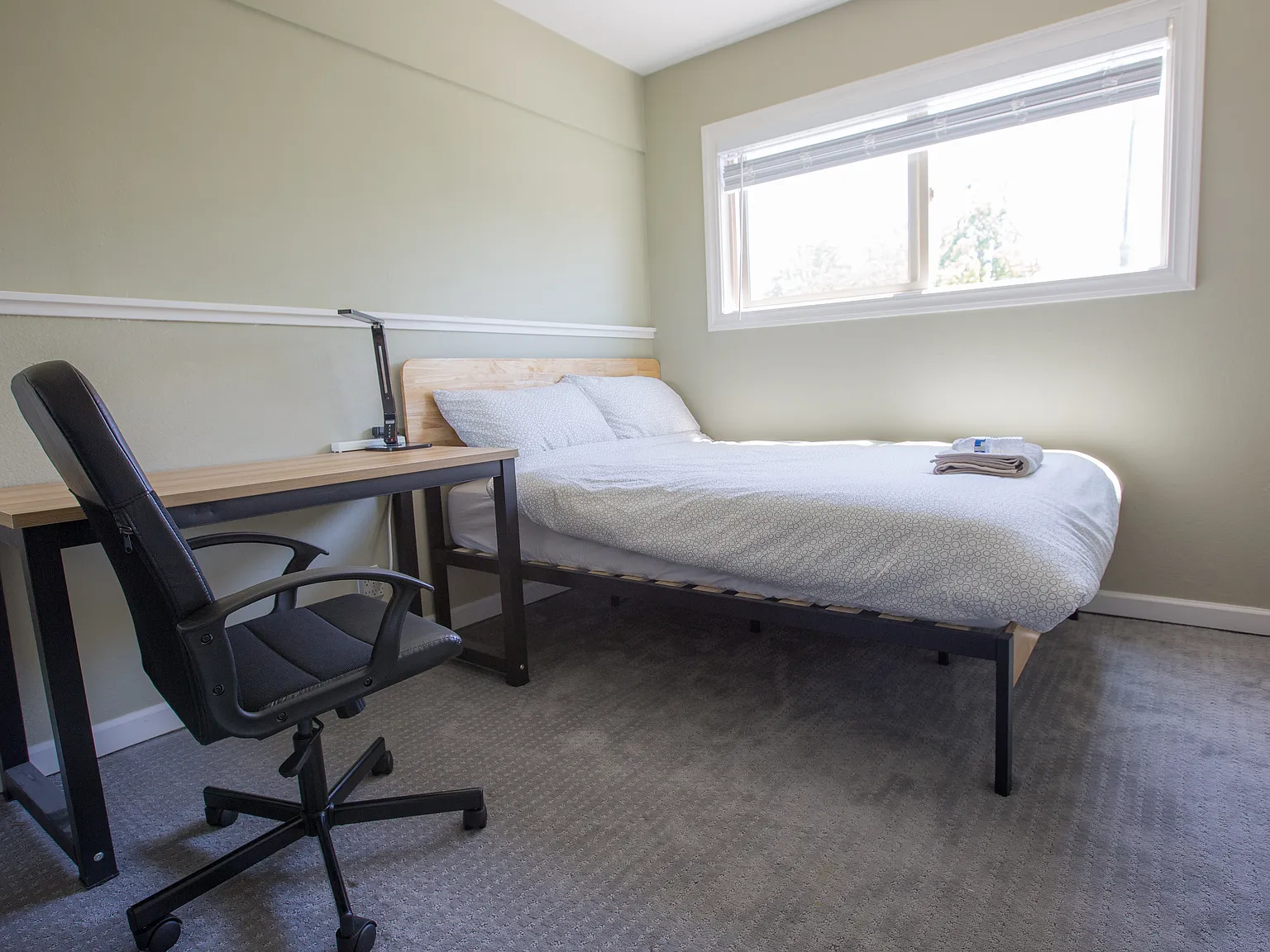 4 bed, 1778 sqft, $800 — Photo 3