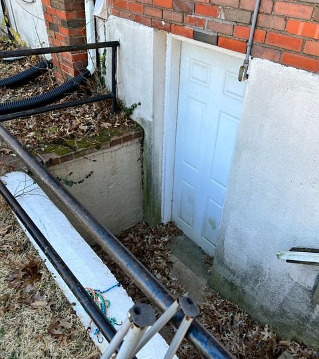 2nd image of 7623 Lynn Ave