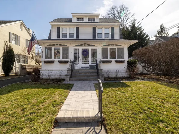 101 Harvard Avenue, Rockville Centre, NY 11570