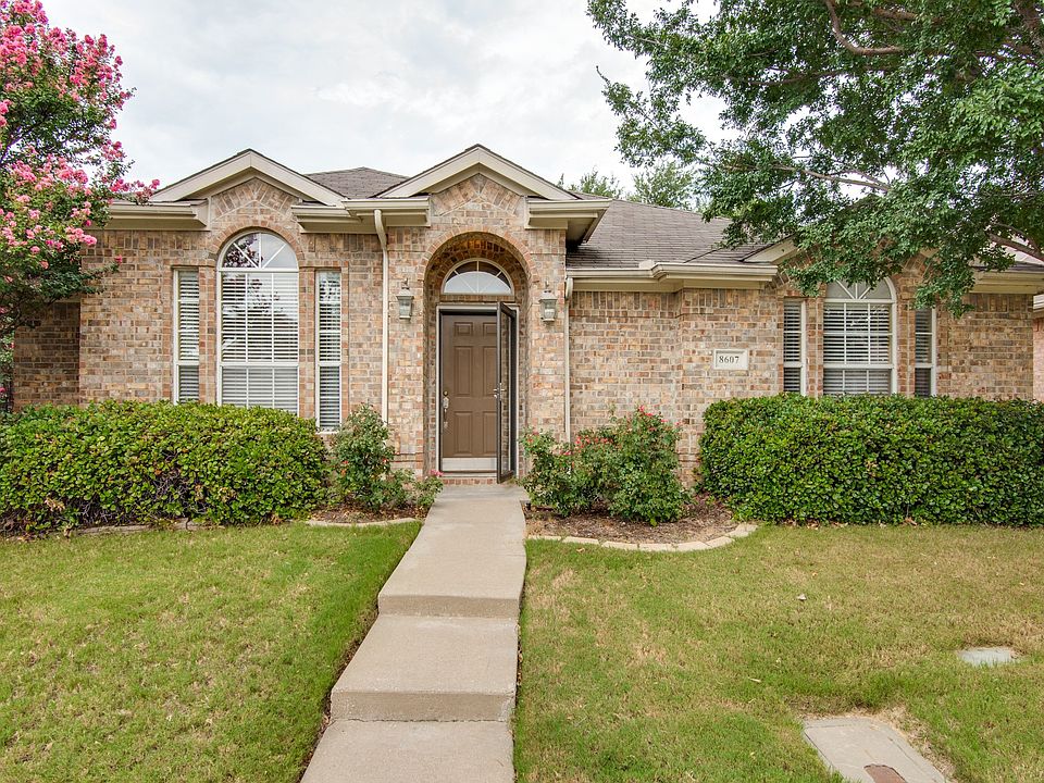 1st image of 8607 Ironwood Dr