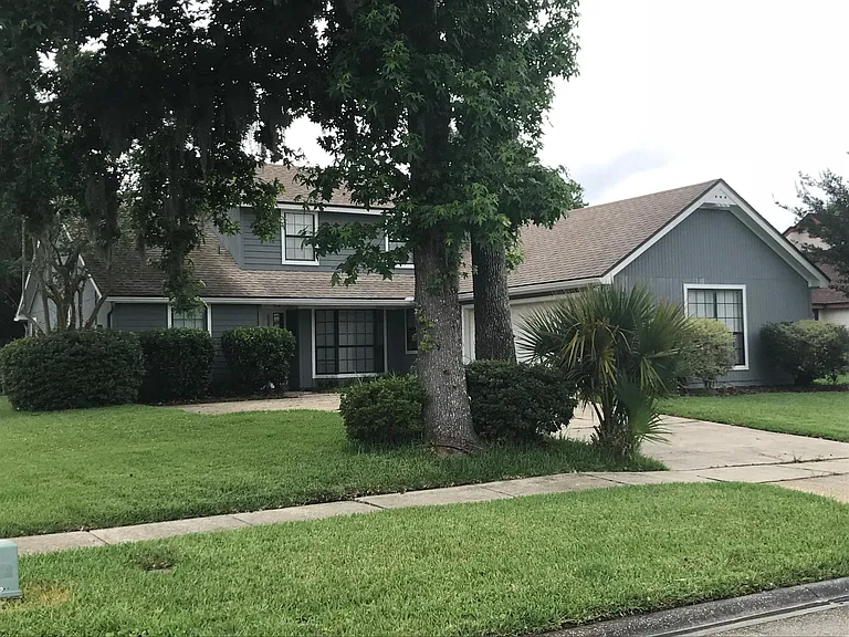 2216 Aztec Dr W — Photo 29