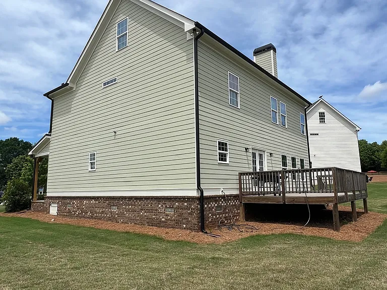 1525 Willow Creek Dr — Photo 4