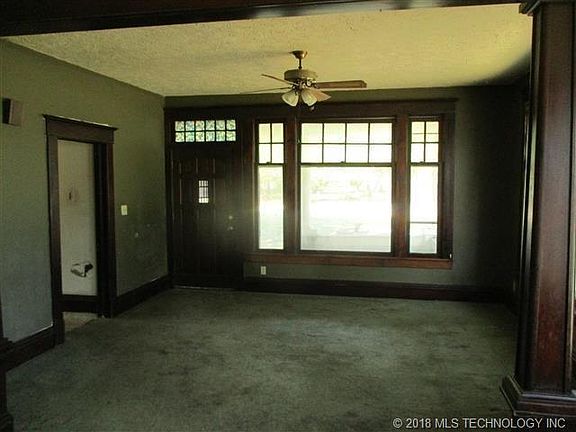 2nd image of 512 N 11th St
