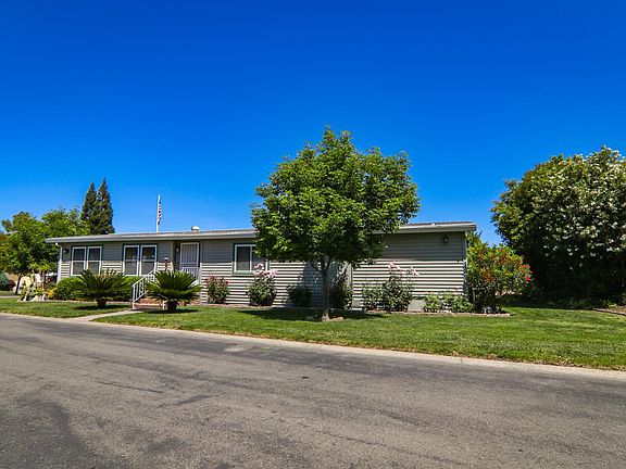 3rd image of 321 Kaseberg Dr