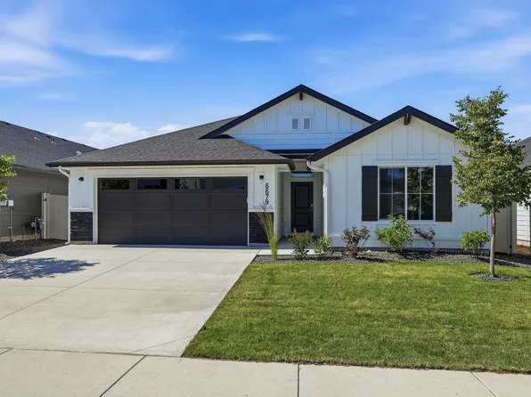 6679 W Redwood Creek Dr, Meridian, ID 83646