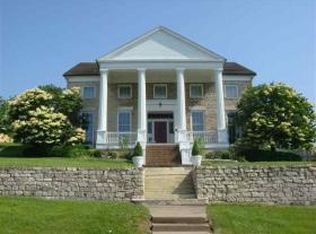 224 E 6th St, Davenport, IA 52803