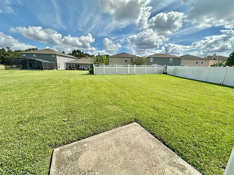 107 Keystone Crest Ct — Photo 39