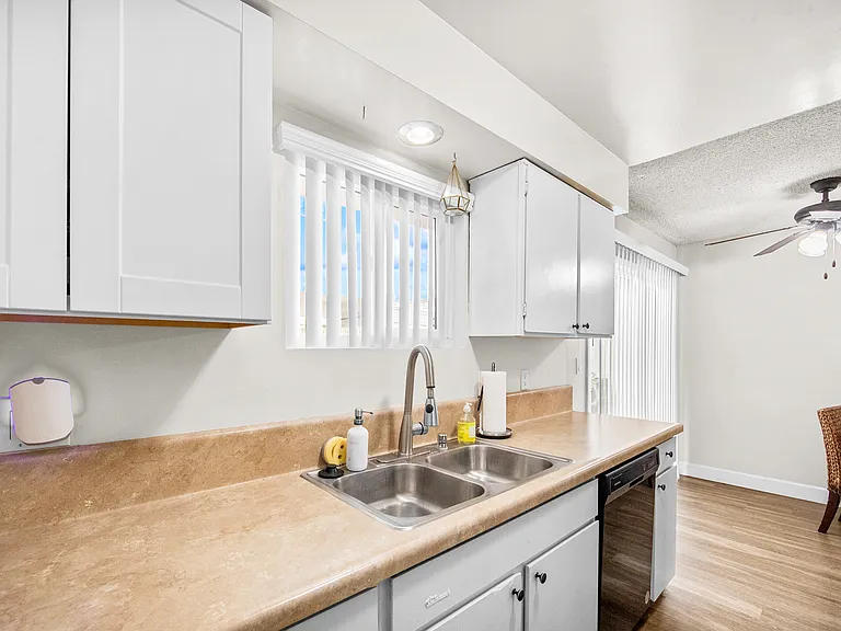 12021 Bailey St #4 — Photo 18