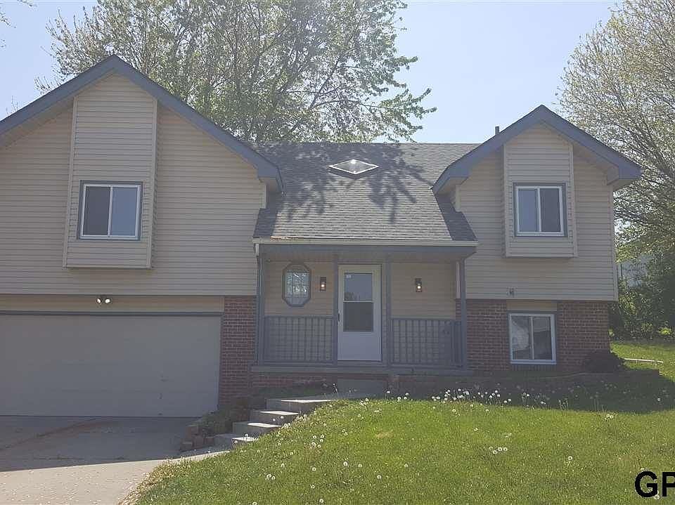 1st image of 9906 S 9th Ave