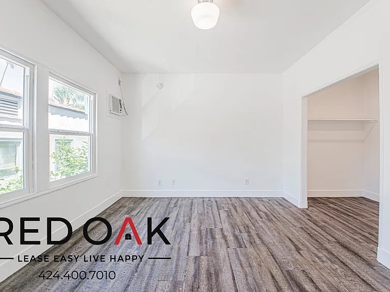 859 S New Hampshire Ave #205 — Photo 3