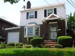1st image of 429-431 Franklin Ave