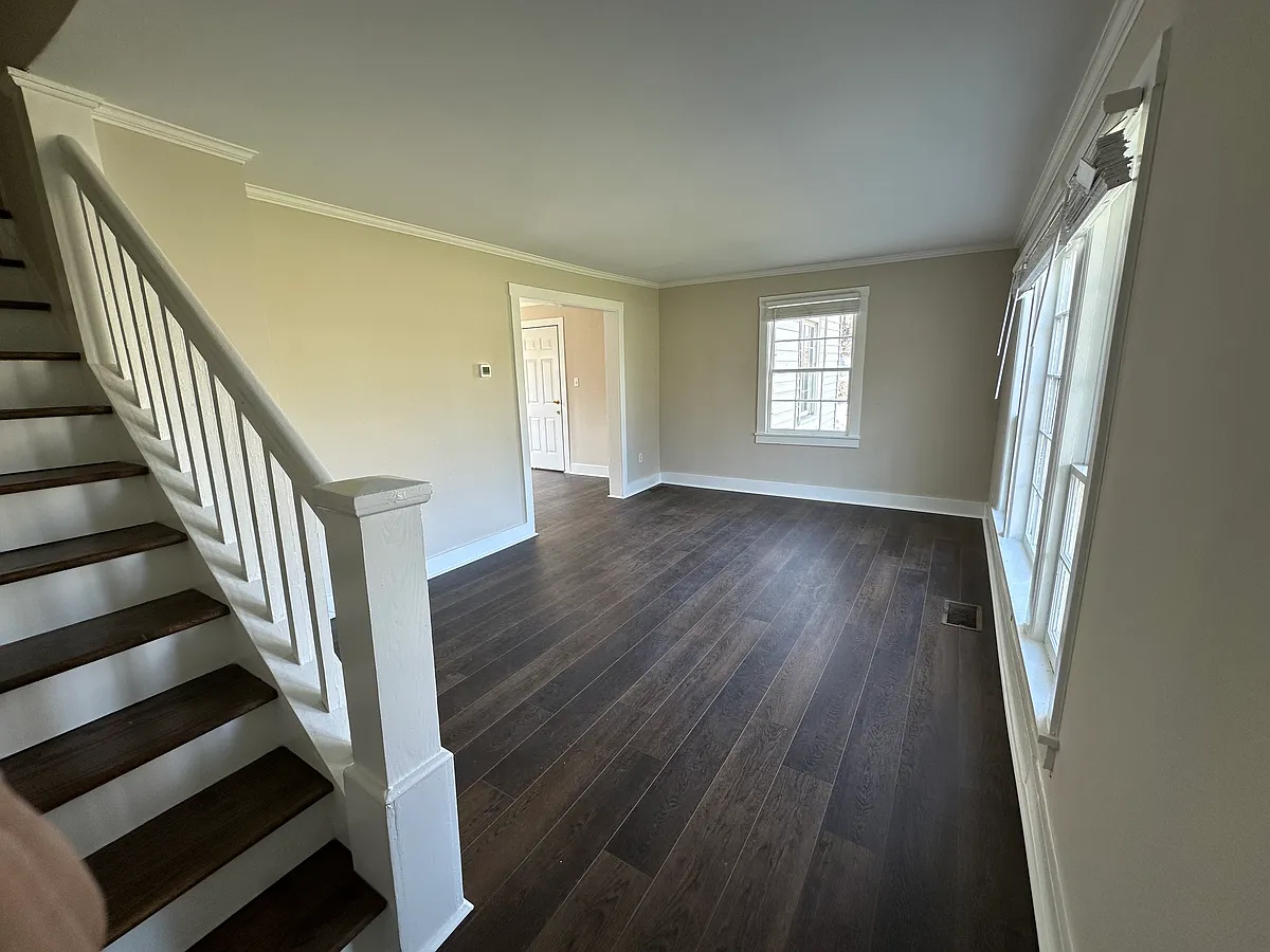Family Room - 1403 8th St