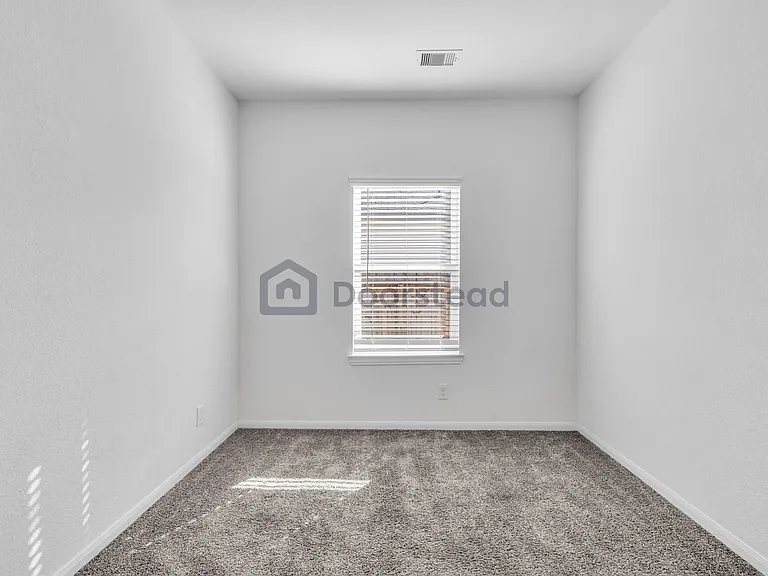 24014 Farmstead Dr — Photo 36