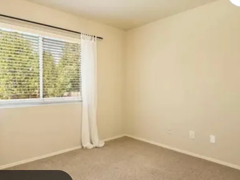 1024 W Lil Ben Trl — Photo 5