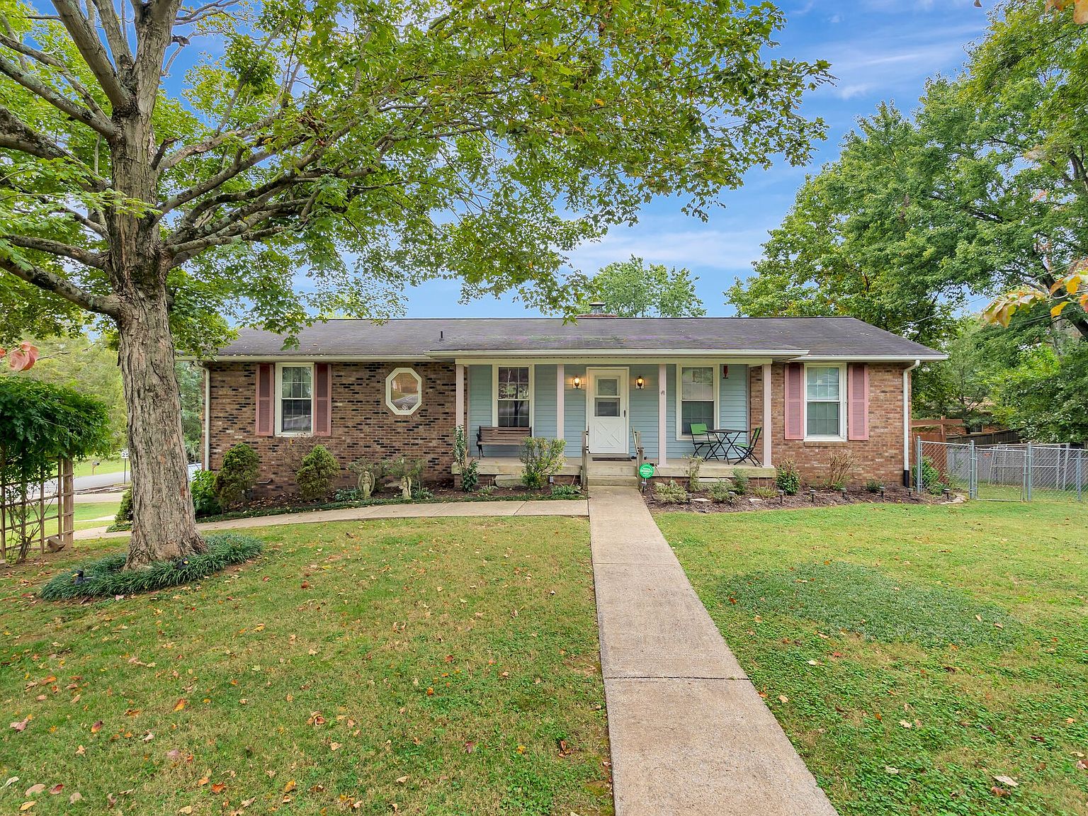 135 Gatone Dr, Hendersonville, TN 37075 MLS 2582413 Zillow