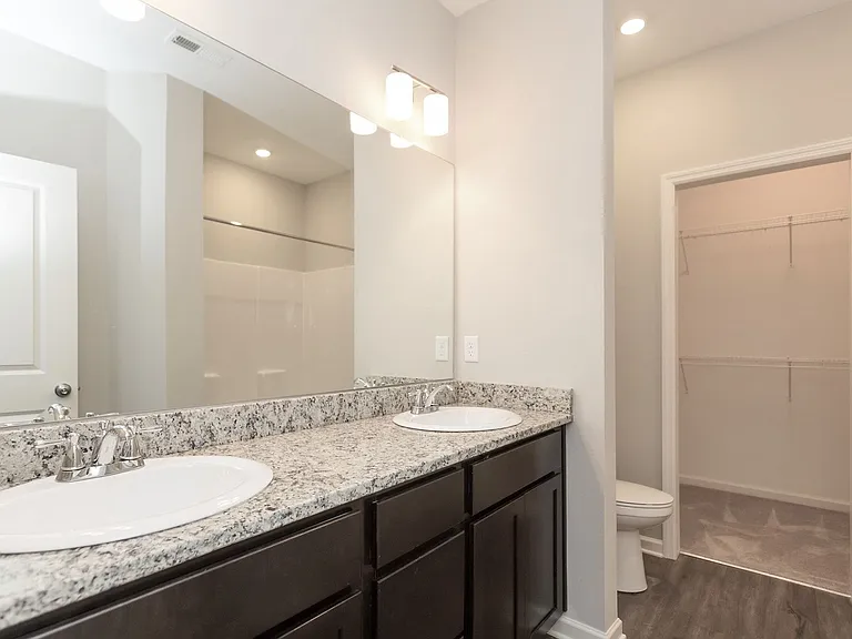 Oakwood Estates — Photo 12