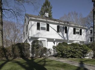 154 Central Pkwy, Mount Vernon, NY 10552