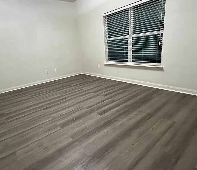 6233 White Jade Dr — Photo 2