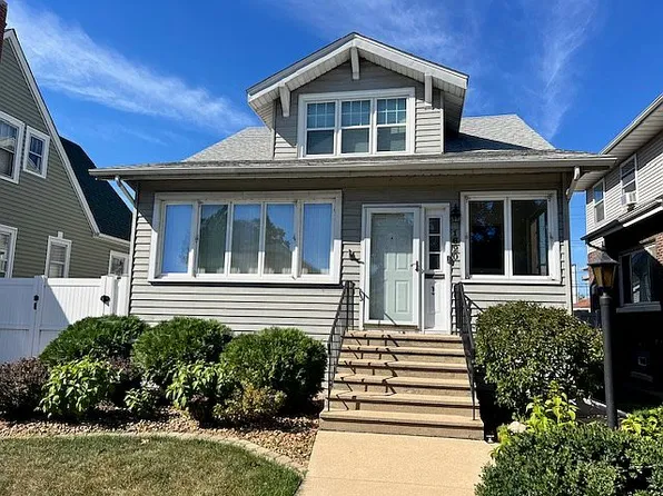 1620 Stanton Ave, Whiting, IN 46394