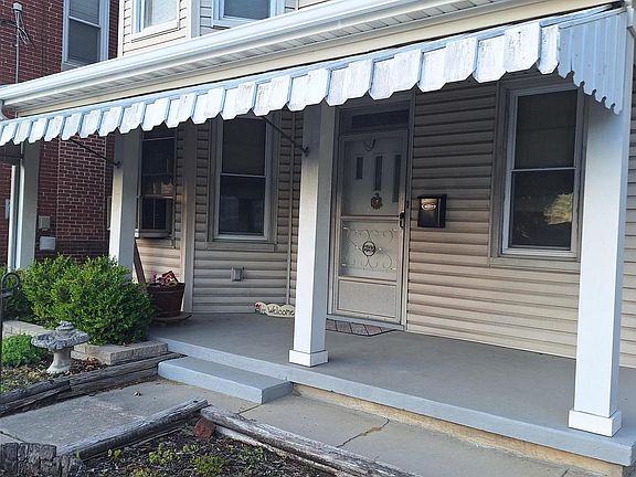 3rd image of 892 Baltimore St