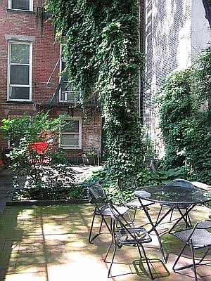 3rd image of 455 W 35th St APT 2
